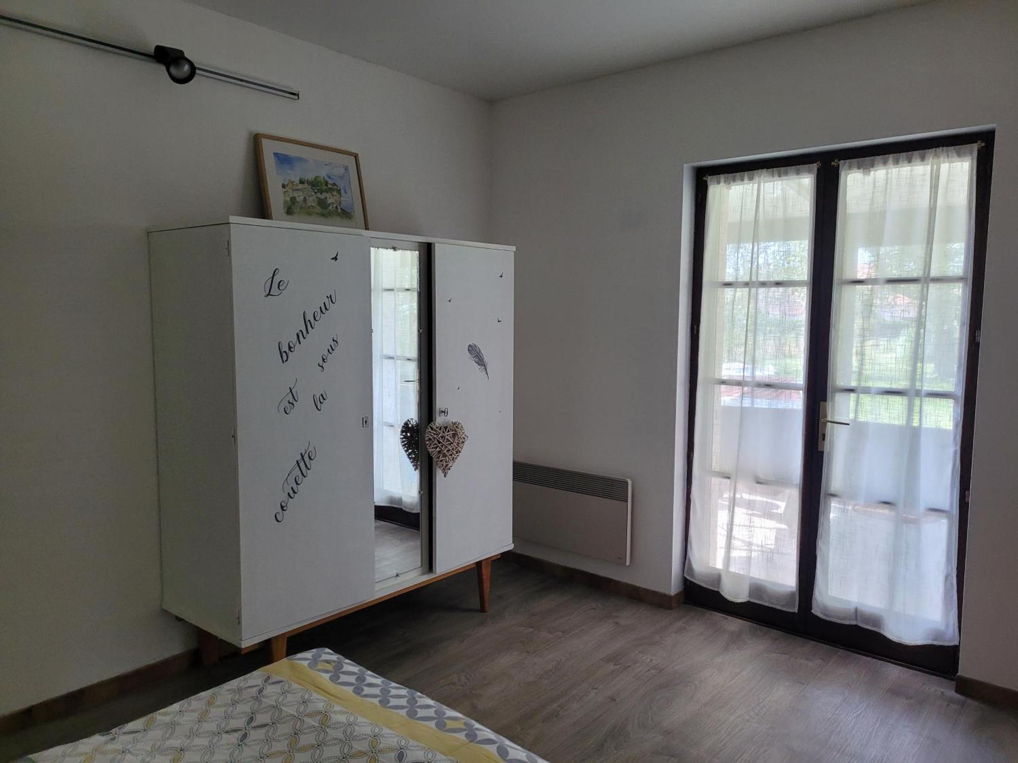 La Petite Maison Saint-Loup-Geanges Екстер'єр фото