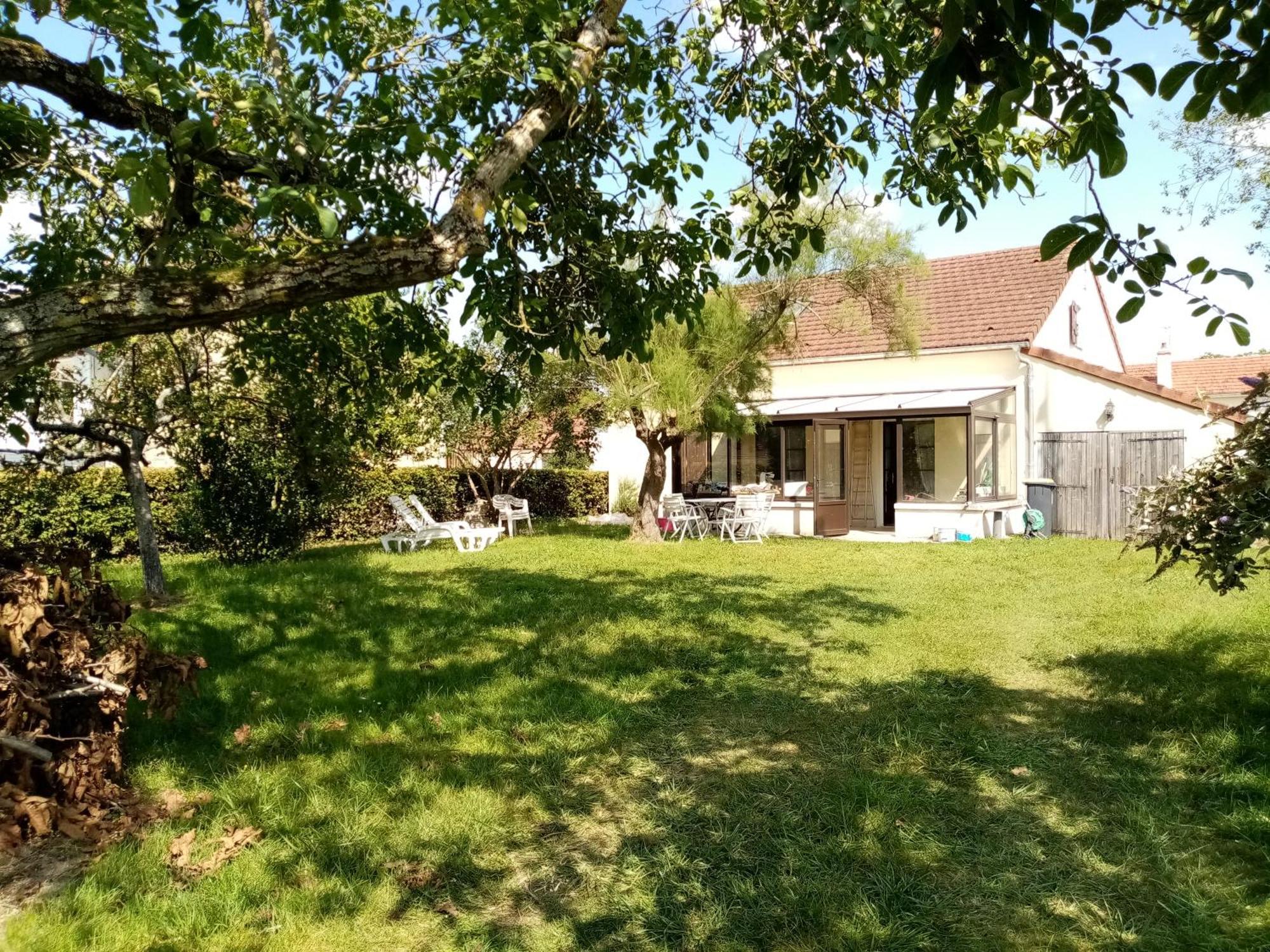 La Petite Maison Saint-Loup-Geanges Екстер'єр фото